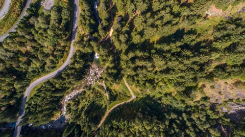 Údolím Maltatal až k nejvyšší přehradní hrázi Rakouska - vysokohorská silnice Malta Hochalmstrasse