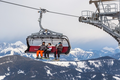 Ski areál: Flachau – Snow Space Salzburg - lanovka Starjet vás bude vozit v horní části střediska