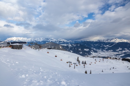 Ski areál: Flachau – Snow Space Salzburg - každý rok se zde jezdí světový pohár žen ve slalomu