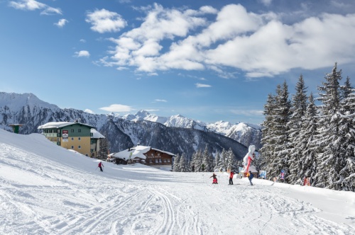 Ski areál: Schladming - Planai - pohled na pohoří Dachstein vás uchvátí