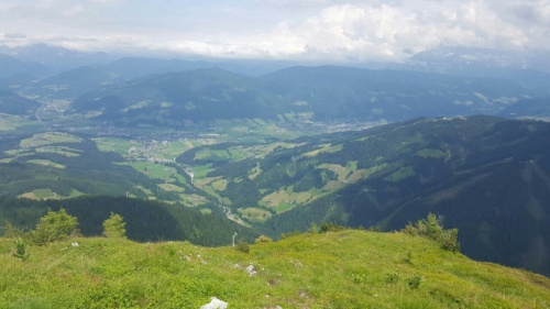 Pokoření hory Lackenkogel - 2.054 m.n.m. - pohled z vrcholku Lackenkogel