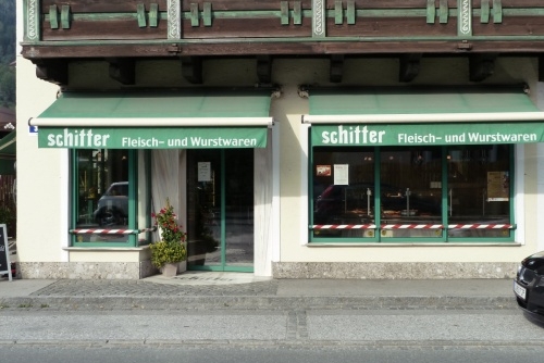 Řeznictví + bufet  SCHITTER Fleisch & Wurstwaren - od penzionu jste u řezníka za 8 minut 