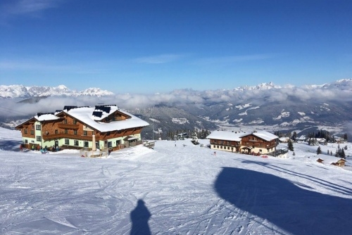 Otevření dalších středisek a aktuální foto z Flachau