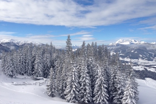 Sněhové zpravodajství ze Ski amadé!