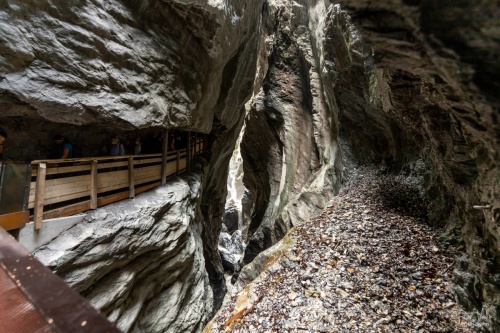 Lichtenštejnská soutěska (Liechtensteinklamm) - Lichtenštejnská soutěska vás doslova pohltí