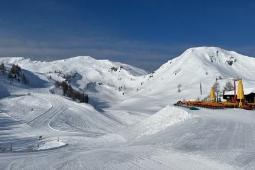 Lyžování ve Ski amadé až do Velikonoc a navíc AKCE na předvelikonoční ubytování!