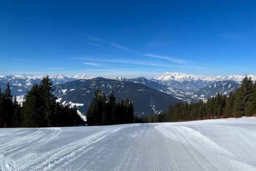 Lyžování ve Ski amadé až do Velikonoc a navíc AKCE na předvelikonoční ubytování!