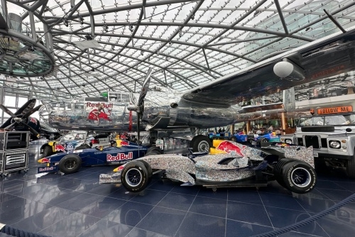 Muzeum Red Bull Hangar-7 na letišti v Salcburku