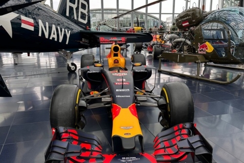 Muzeum Red Bull Hangar-7 na letišti v Salcburku