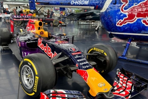 Muzeum Red Bull Hangar-7 na letišti v Salcburku