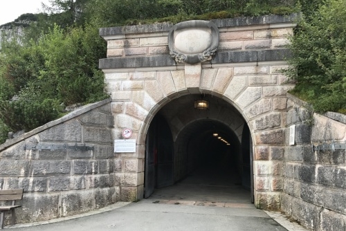 Orlí hnízdo (Kehlsteinhaus) - tunel k výtahu