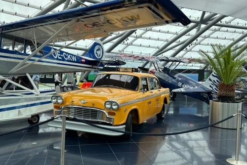 Muzeum Red Bull Hangar-7 na letišti v Salcburku