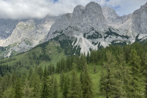 Podzimní turistika v Alpách