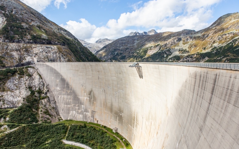 In the Maltatal Valley to the highest dam in Austria