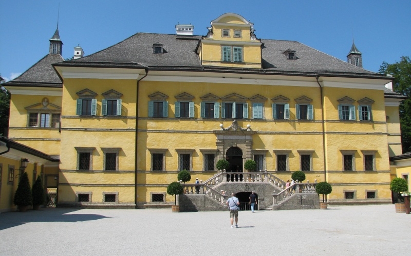 Celodenní výlet za rakouskými hrady a zámky II