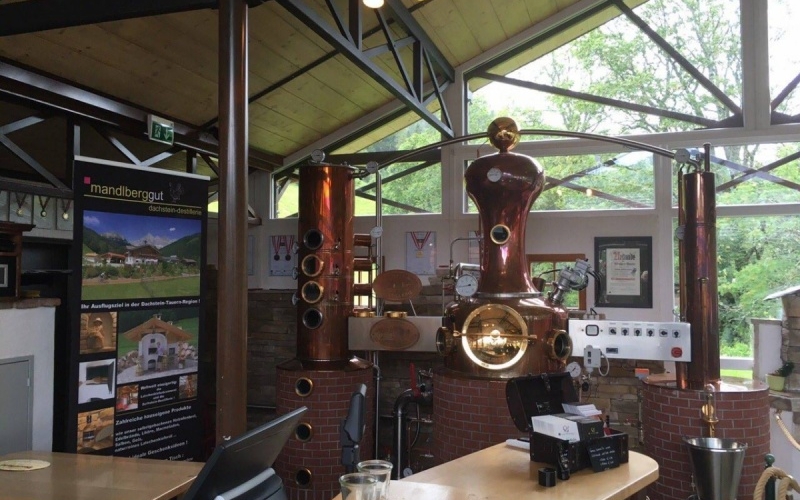 Excursion to the Mandlberggut distillery