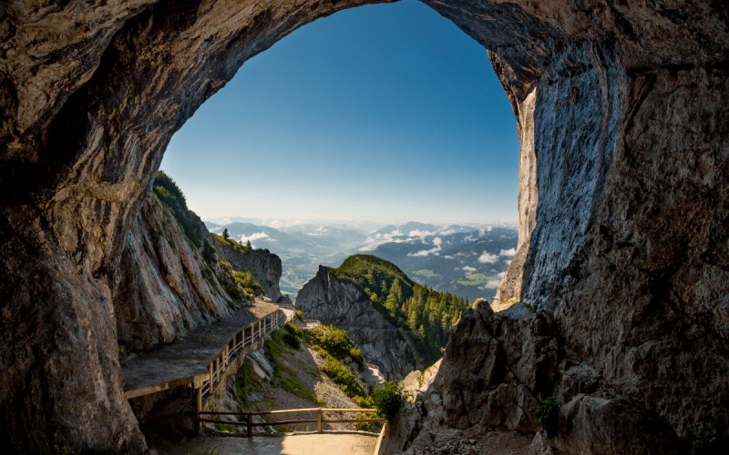 Eisriesenwelt – the world of ice caves in Werfen