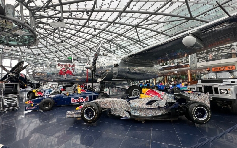 Muzeum Red Bull Hangar-7 na letišti v Salcburku