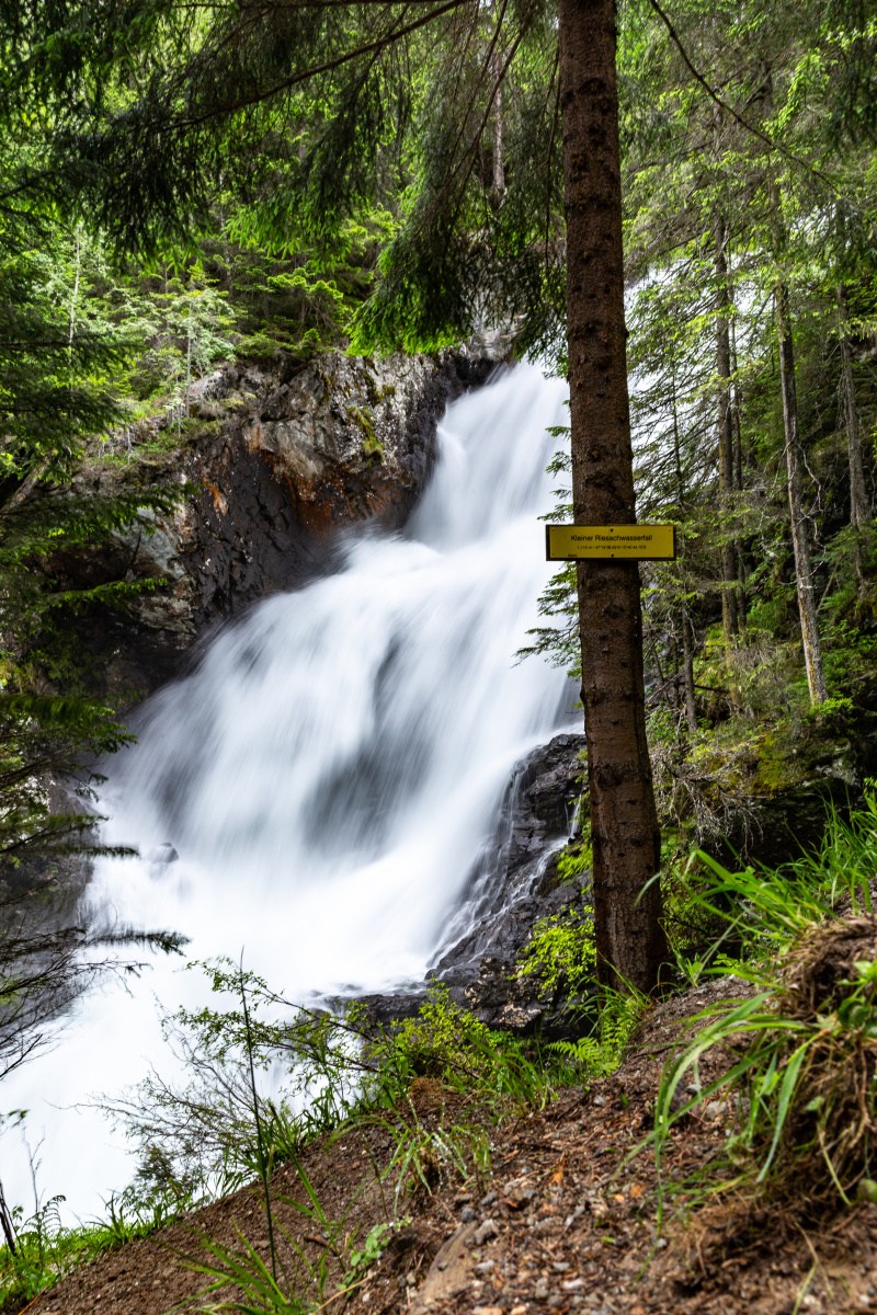 Úchvatný kaňon divoké horské říčky | Wilde Wasser